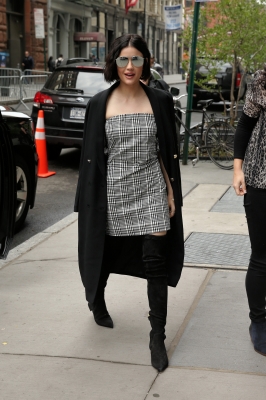 HQ
