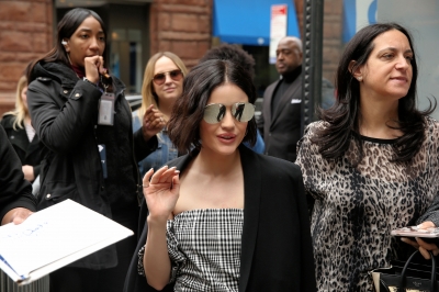 HQ
