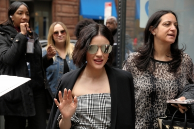 HQ
