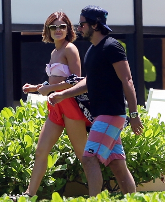 beachawaii300615-100.jpg