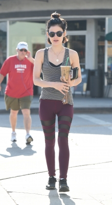 HQ

