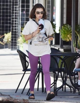 Keywords: lucy hale
