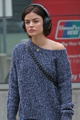 HQ
