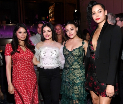 HQ
