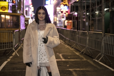 HQ
