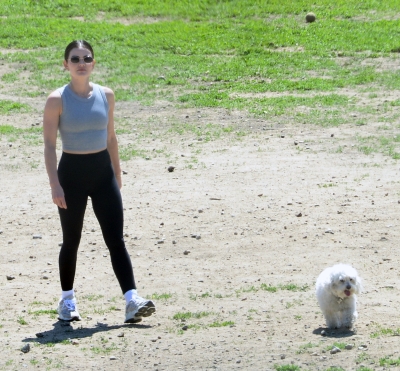 dogpark220325-012.jpg