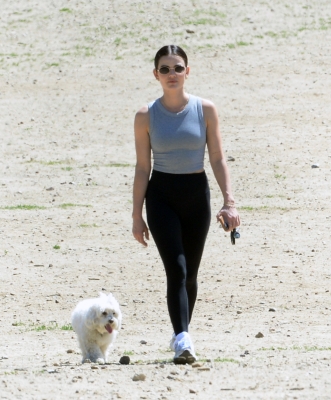 dogpark220325-020.jpg