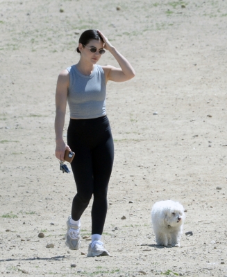 dogpark220325-025.jpg
