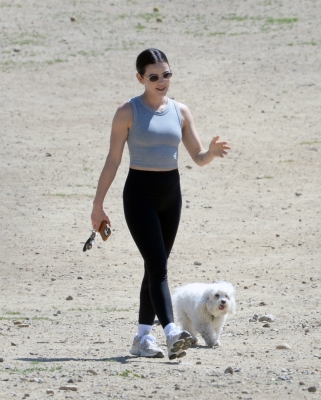dogpark220325-030.jpg