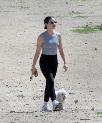 dogpark220325-034.jpg
