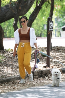 dogsla030522-006.jpg