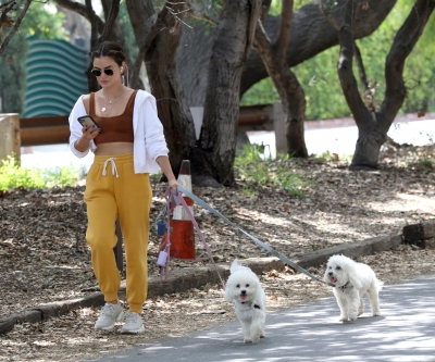 dogsla030522-008.jpg