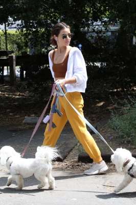 dogsla030522-104.jpg