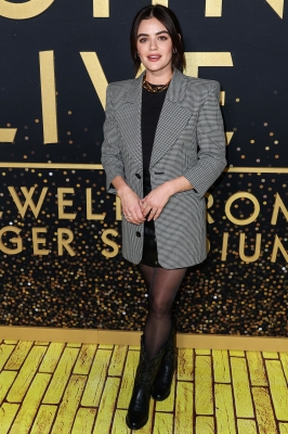 eltonjohnevent201122-061.JPG