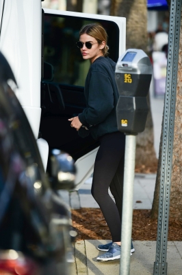 HQ
