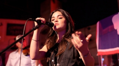 gilleysaloon121213-007.jpg