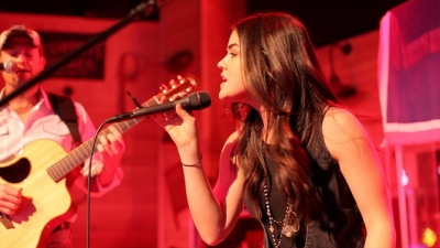 gilleysaloon121213-013.jpg