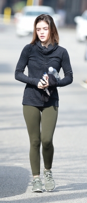 HQ
