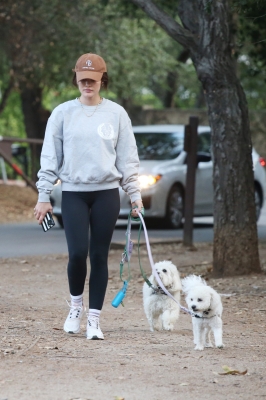 hikingla051122-007.JPG