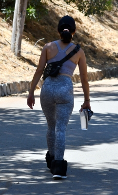 hikingsc310820-017.jpg