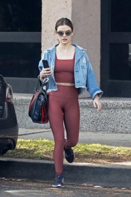 HQ
