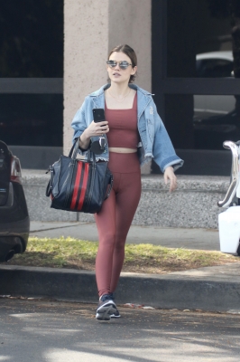 HQ
