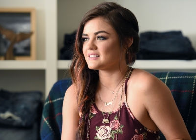 hollisterhouseev030814-013.jpg