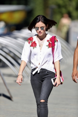HQ
