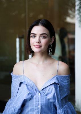 HQ
