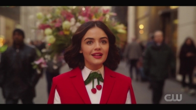 katy_keene_s01e01_1080p_web_h264-xlf_0104.jpg