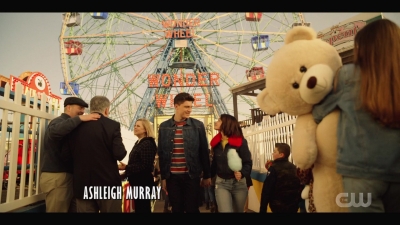 katy_keene_s01e01_1080p_web_h264-xlf_0724.jpg