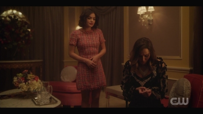 katy_keene_s01e01_1080p_web_h264-xlf_1105.jpg