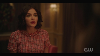 katy_keene_s01e01_1080p_web_h264-xlf_1123.jpg