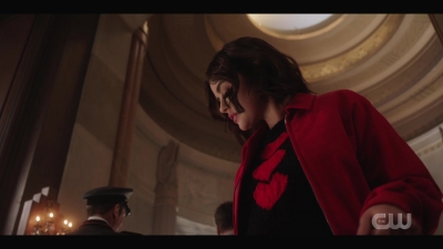 katy_keene_s01e01_1080p_web_h264-xlf_1557.jpg