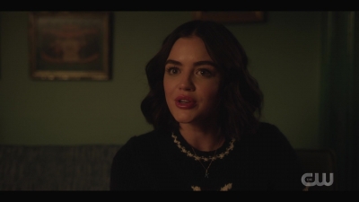 katy_keene_s01e01_1080p_web_h264-xlf_1886.jpg