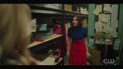 katy_keene_s01e01_1080p_web_h264-xlf_2031.jpg