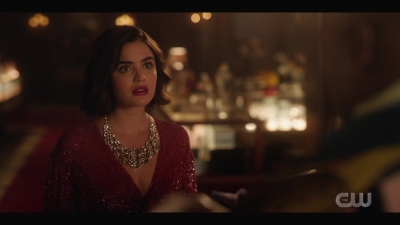 katy_keene_s01e01_1080p_web_h264-xlf_2162.jpg