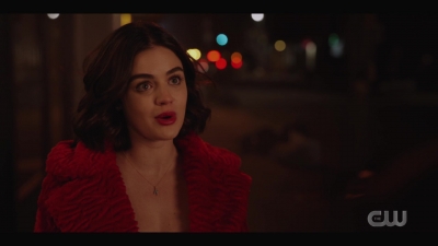 katy_keene_s01e01_1080p_web_h264-xlf_2451.jpg