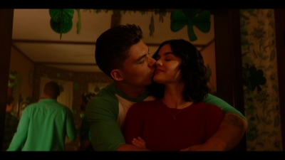 katy_keene_s01e02_1080p_web_h264-memento_0071.jpg