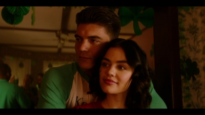 katy_keene_s01e02_1080p_web_h264-memento_0076.jpg