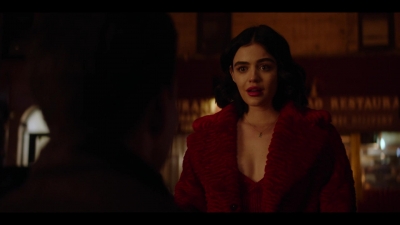 katy_keene_s01e02_1080p_web_h264-memento_0078.jpg