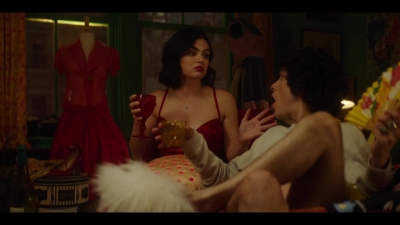 katy_keene_s01e02_1080p_web_h264-memento_0125.jpg