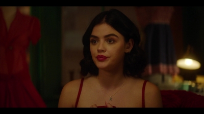 katy_keene_s01e02_1080p_web_h264-memento_0165.jpg