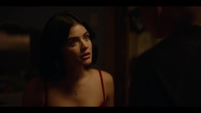 katy_keene_s01e02_1080p_web_h264-memento_0196.jpg
