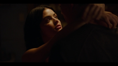 katy_keene_s01e02_1080p_web_h264-memento_0231.jpg
