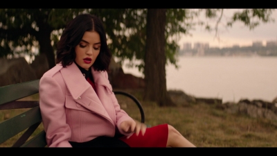 katy_keene_s01e02_1080p_web_h264-memento_0299.jpg