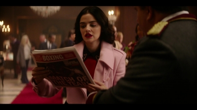 katy_keene_s01e02_1080p_web_h264-memento_0390.jpg