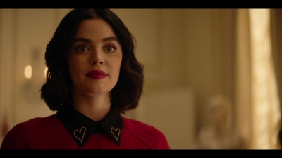 katy_keene_s01e02_1080p_web_h264-memento_0481.jpg