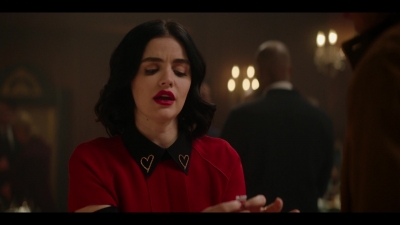 katy_keene_s01e02_1080p_web_h264-memento_0796.jpg