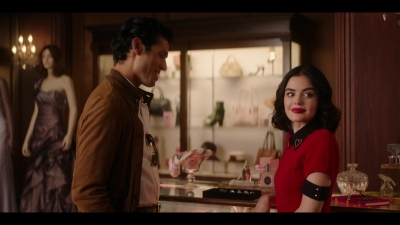 katy_keene_s01e02_1080p_web_h264-memento_0830.jpg